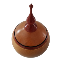 Box Kauri & Purple Heart UE 140x110x601 October 2022